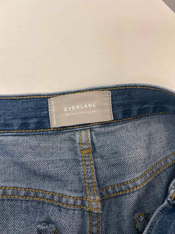 EVERLANE THE SUMMER WIDE LEG MOM JEANS SIZE: 33