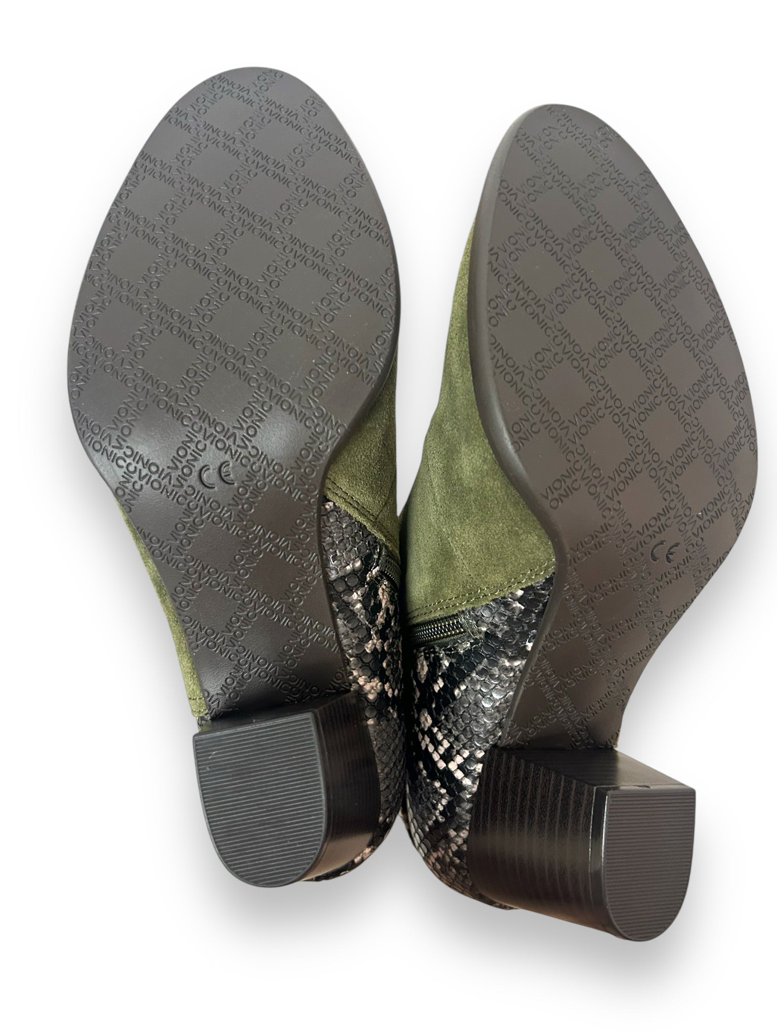 VIONIC NEW W/ BOX NAOMI SNAKE BOOTIE OLIVE SIZE 7.5