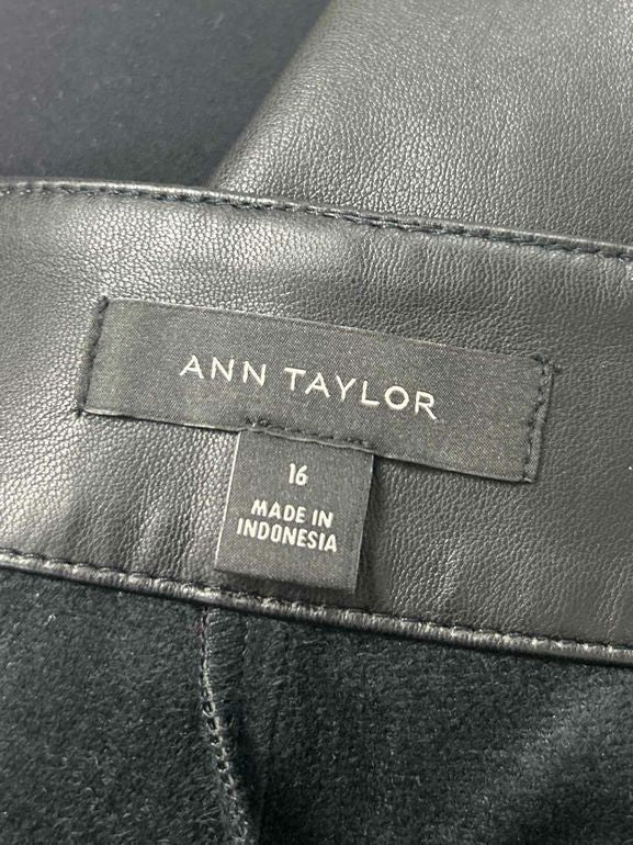 ANN TAYLOR  FAUX LEATHER STRAIGHT LEG PANTS SIZE: 16