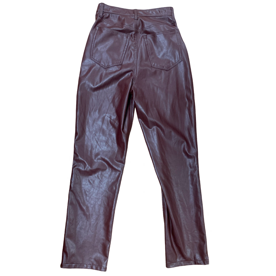 ABERCROMBIE & FITCH 90s STRAIGHT ULTRA HIGH RISE VEGAN LEATHER PANT SIZE 28 / 6