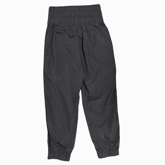 FREE PEOPLE THE WAY HOME BLACK JOGGER SIZE  M