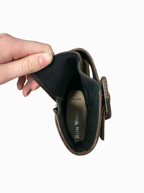 RON WHITENWB LANA SUEDE/EMBOSSED LIZARD LEATHER WEATHERPROOF BUCKLE BOOTIE  SIZE: 9