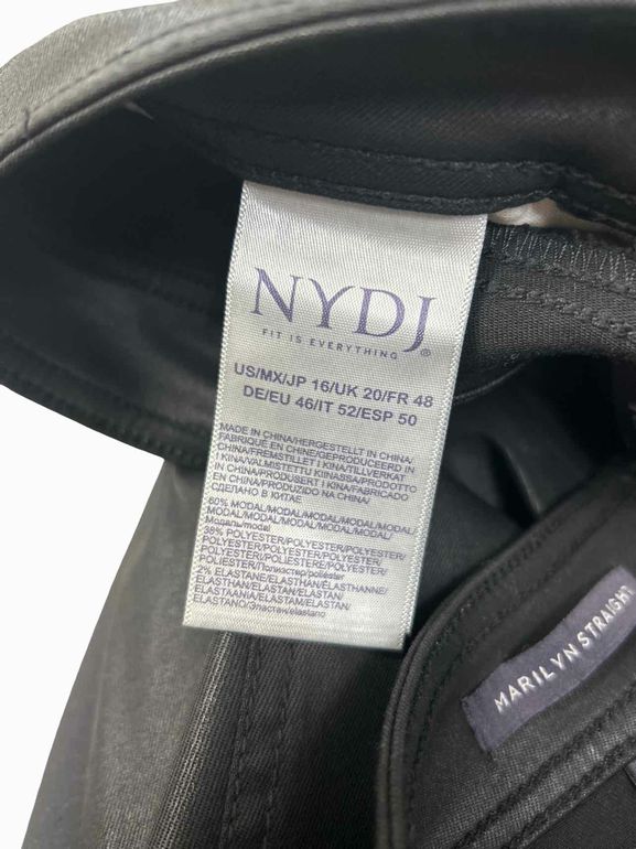 NYDJ  MARILYN STRAIGHT JEANS IN BLACK COATED SIZE: 16