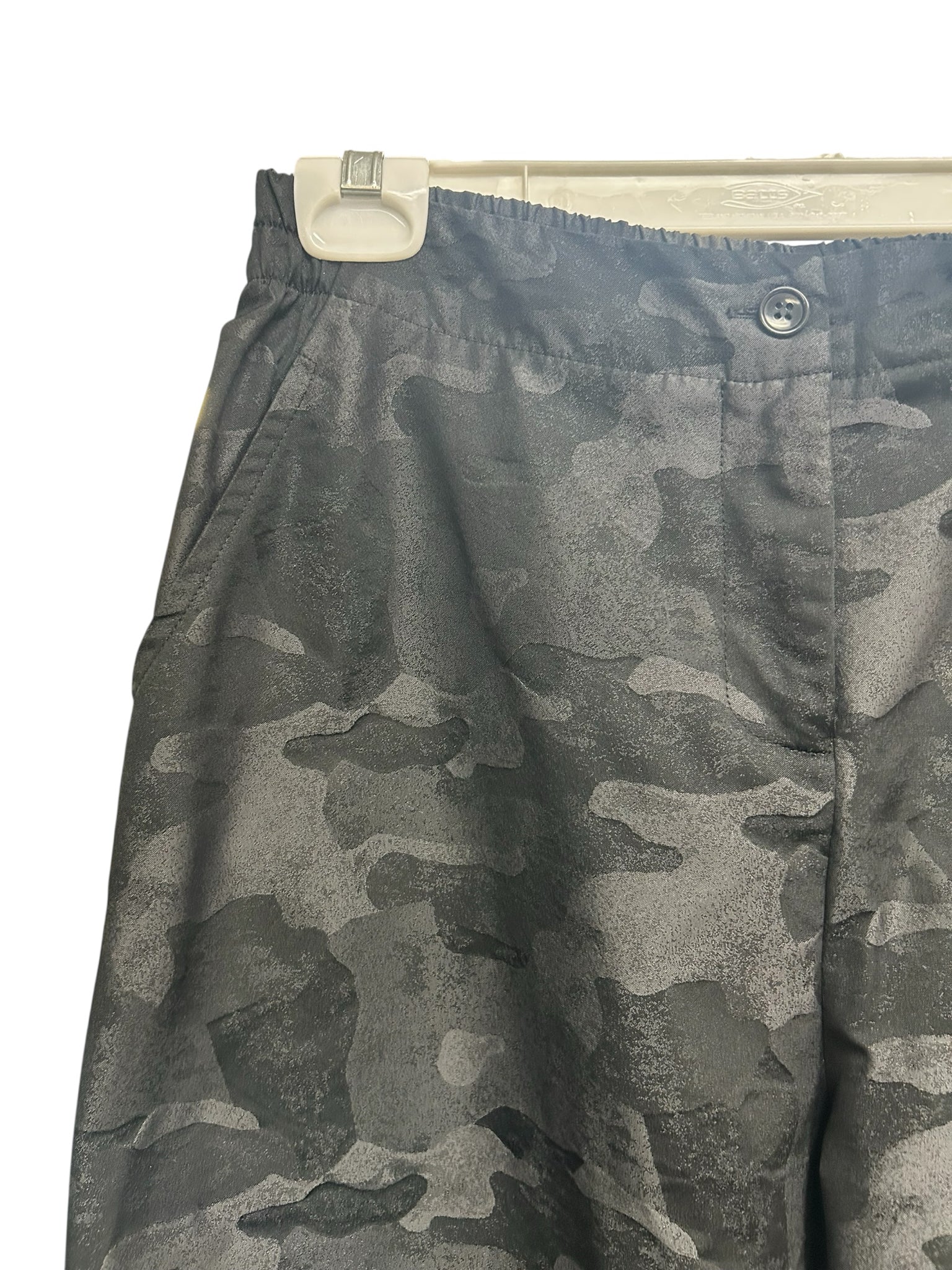 SUN KIM MONET CAMO PRINT BARREL ANKLE WIDE LEG CROP SIZE SMALL