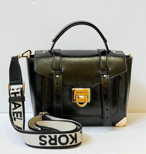 MICHAEL KORS  MANHATTAN PATENT SATCHEL