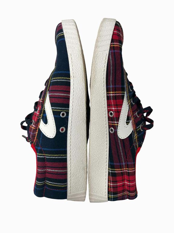 TRETORN NYLITE CLASSIC TARTAN SNEAKERS SIZE: 8.5