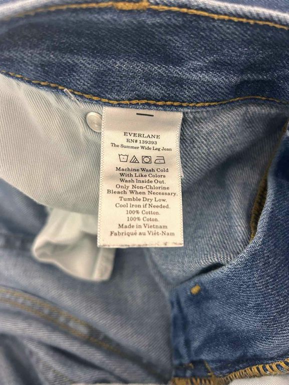 EVERLANE THE SUMMER WIDE LEG MOM JEANS SIZE: 33