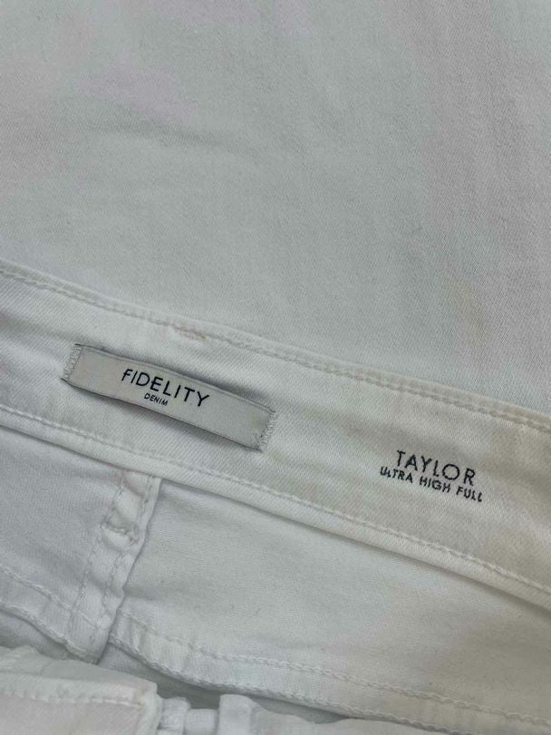 TAYLOR ULTRA HIGH FULL WHITE DENIM GRAY STRIPE JEANS SIZE 24