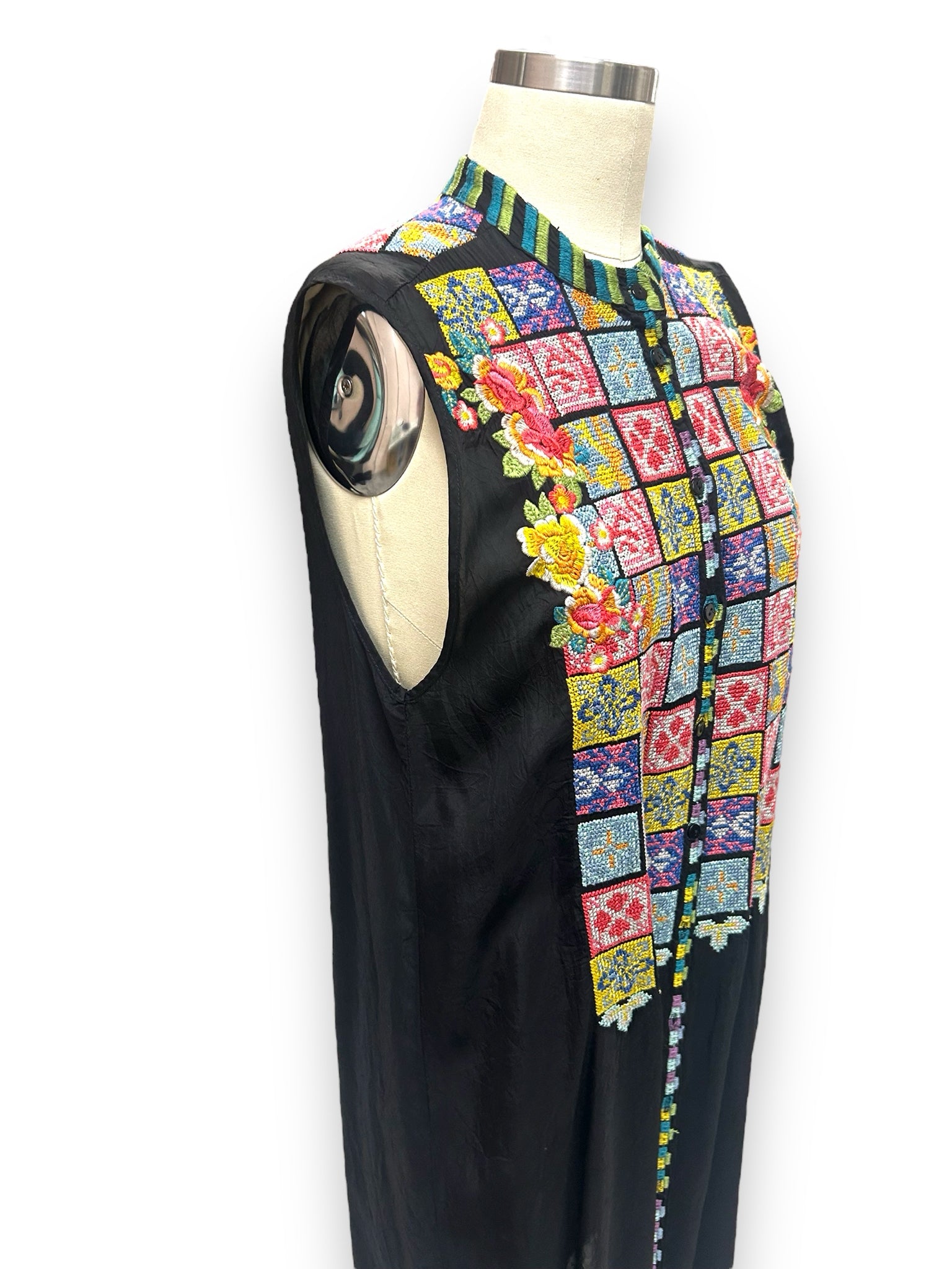 JOHNNY WAS BLACK TORREYA MULTI EMBROIDERED BUTTON TUNIC SIZE SMALL