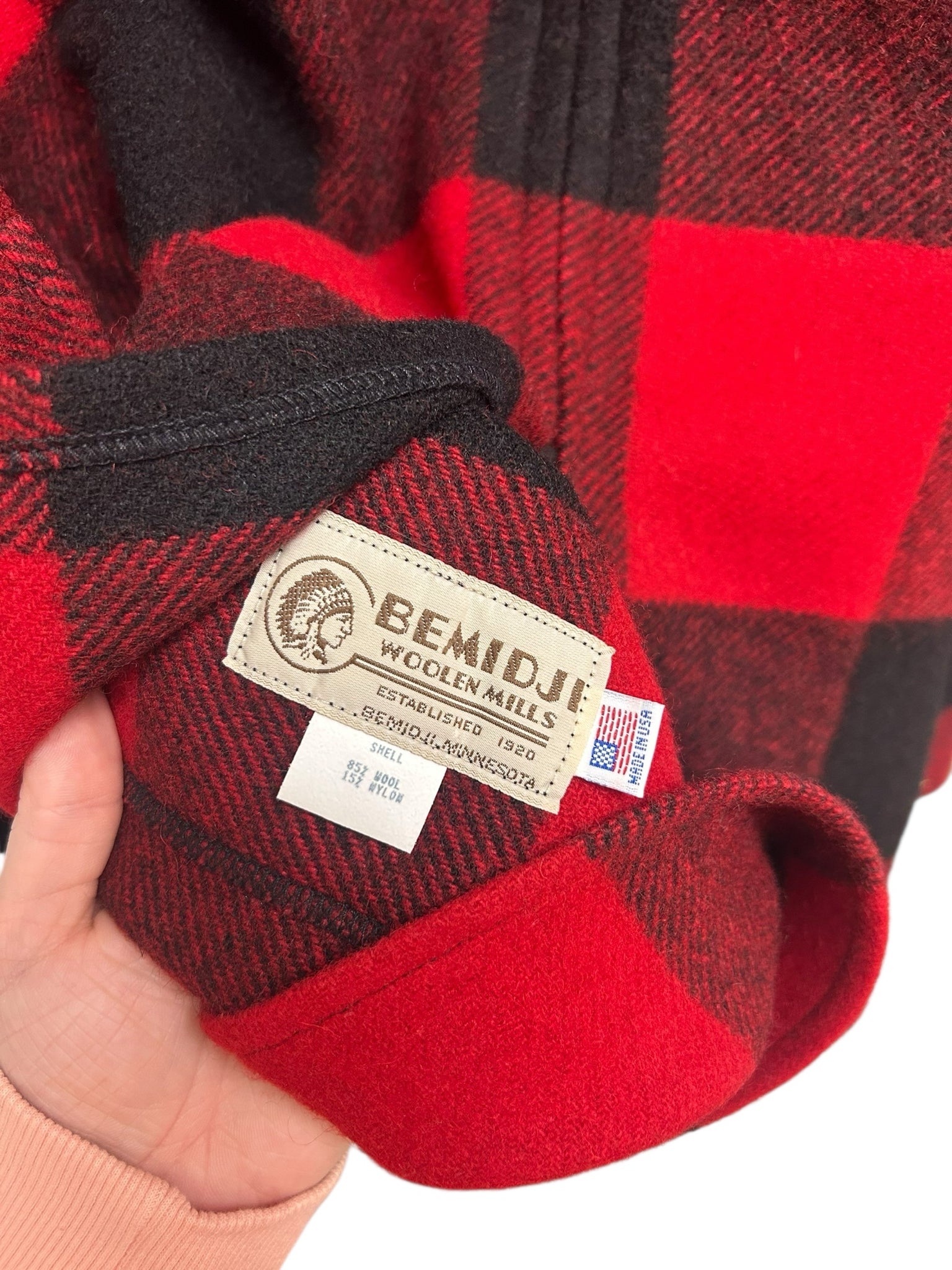 VINTAGE BEMIDJI WOOLEN MILLS BUFFALO PLAID ZIP UP PONCHO CAPE SIZE SMALL