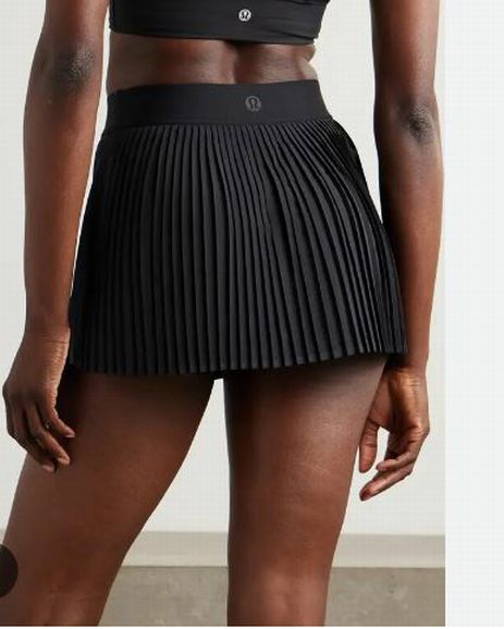 LULULEMON  NWT VARSITY HR PLEATED TENNIS SKIRT SIZE: 4