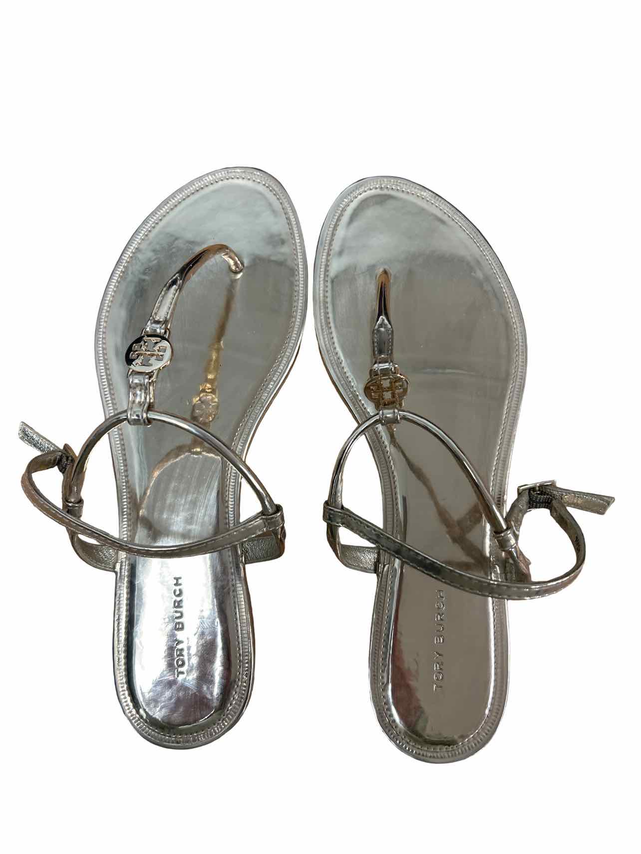 TORY BURCH PATENT T STRAP SANDAL SIZE: 8.5