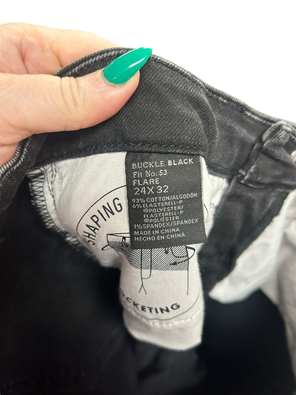 BUCKLE BLACK FIT 53 STRETCH FLARE BLACK WASH JEANS SIZE 24 X 32