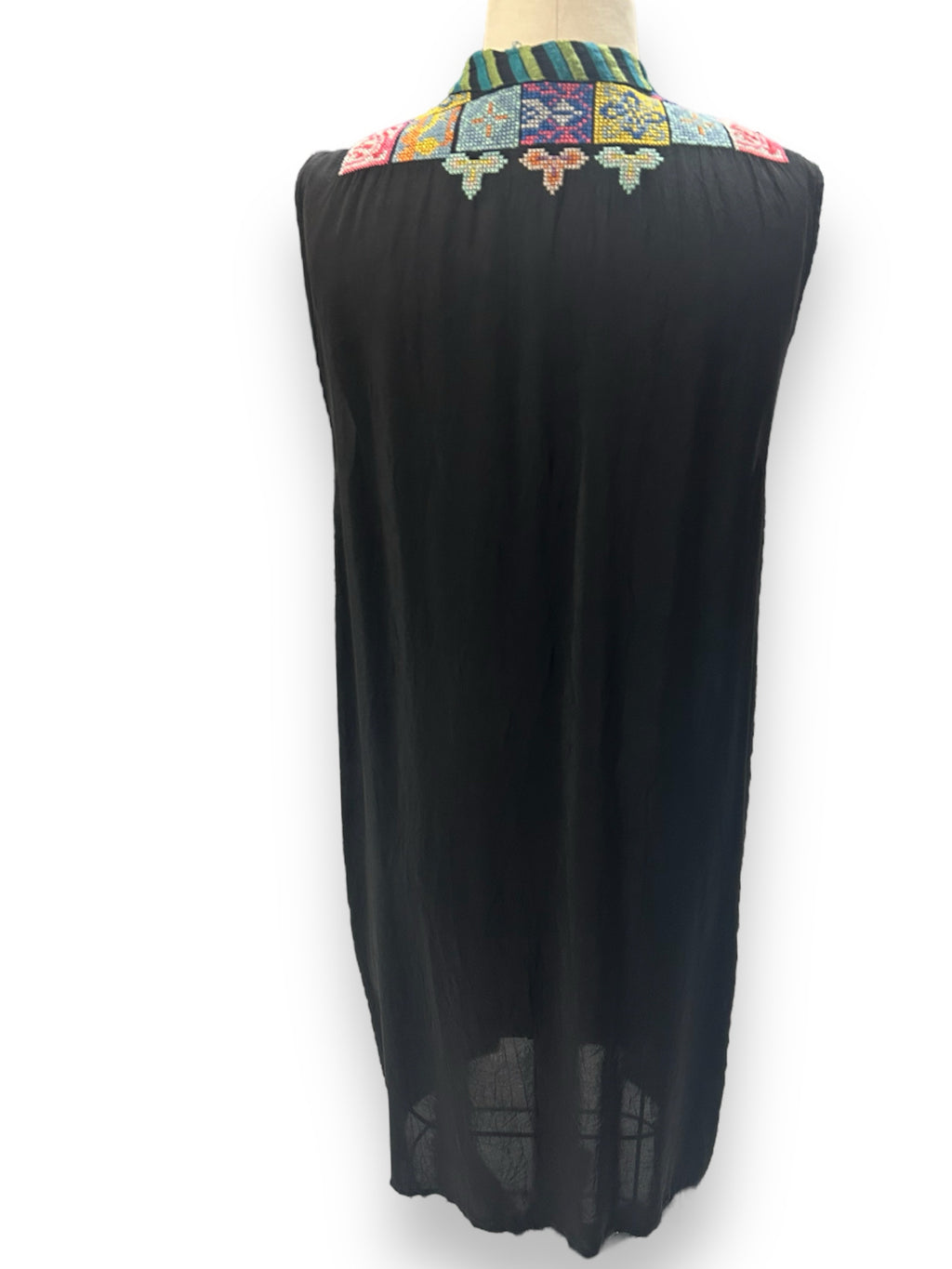 JOHNNY WAS BLACK TORREYA MULTI EMBROIDERED BUTTON TUNIC SIZE SMALL