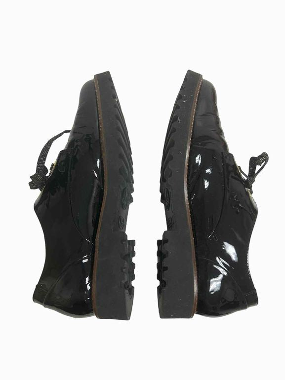 MEPHISTO SANCHA PATENT LEATHER LACE UP SIZE: 10