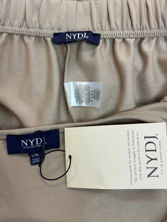 NYDJ NWT! TANK & SHORTS TAN LOUNGE SET SIZE L/XL