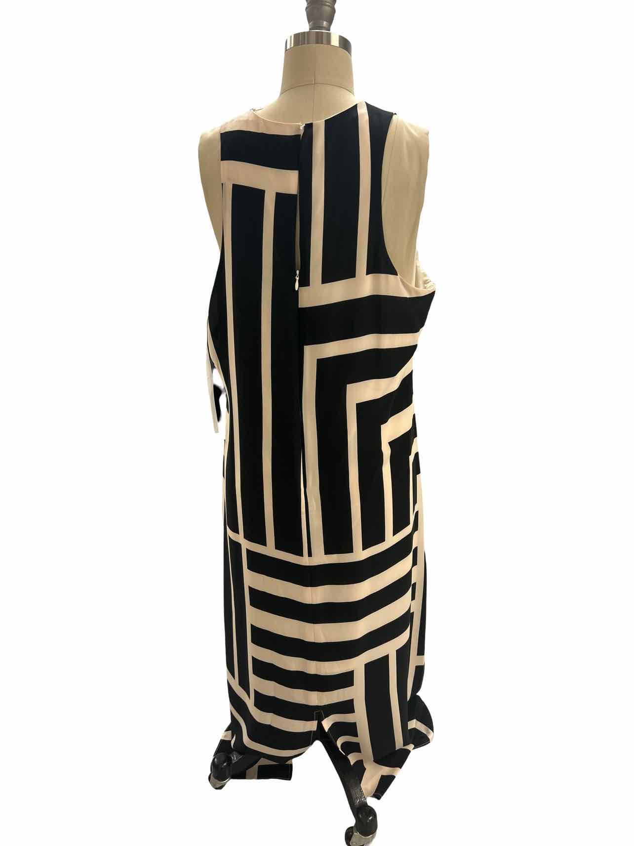 DONNA MORGAN ABSTRACT PRINT SLVLS MAXI DRESS SIZE: M
