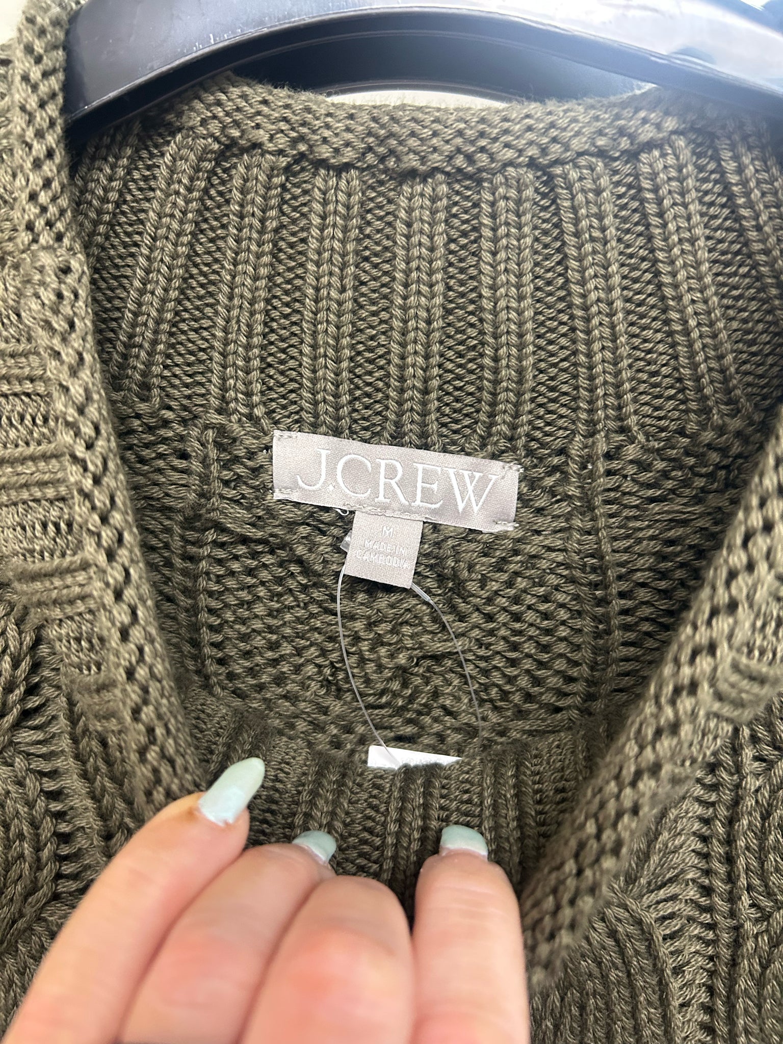NWT J.CREW WOMEN'S 2025 ROLLNECK OLIVE GREEN CABLE KNIT SWEATER SIZE MEDIUM