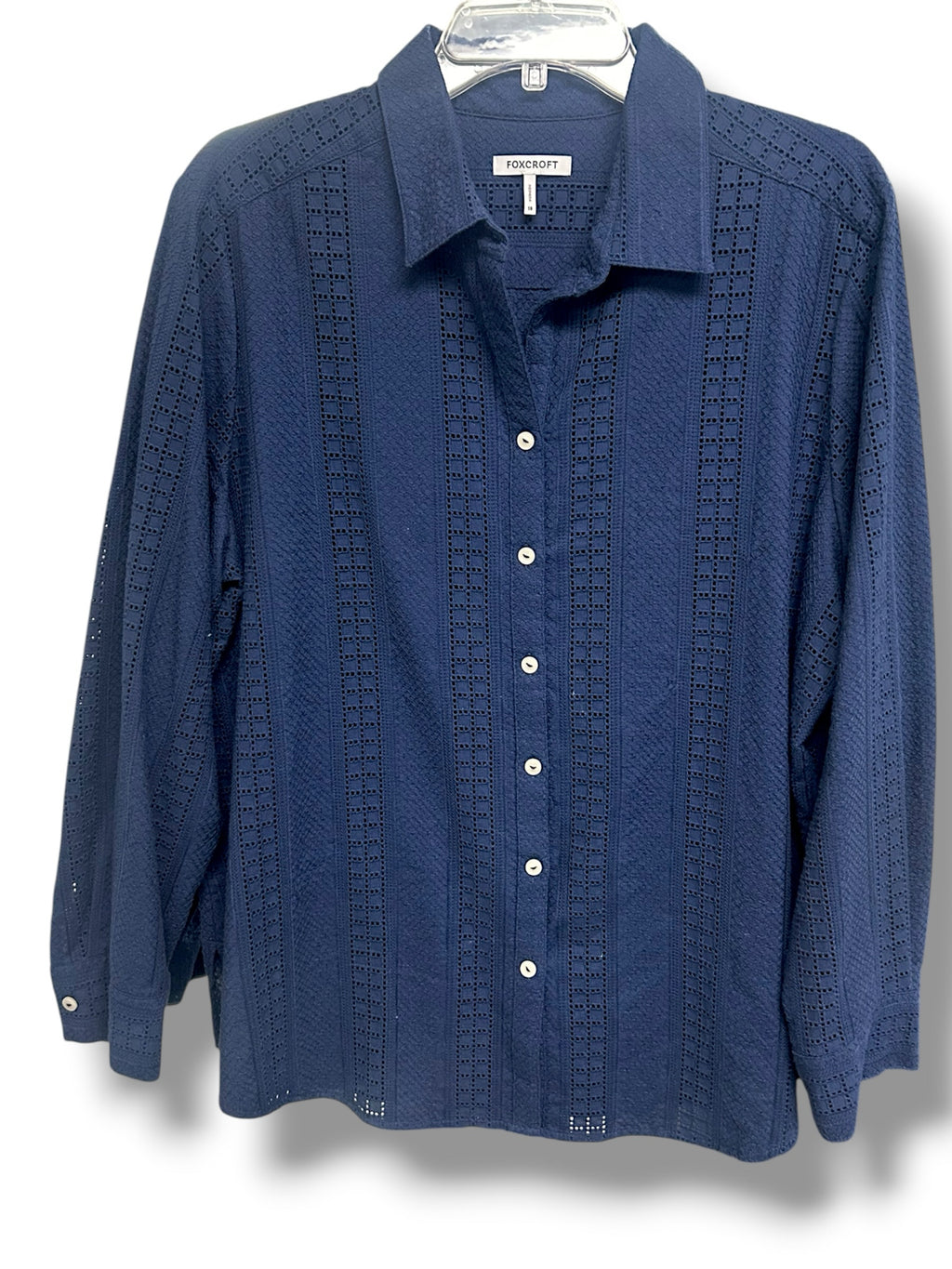 FOXCROFT EYELET NAVY BLUE ZOEY BUTTON DOWN COTTON BLOUSE SIZE 18
