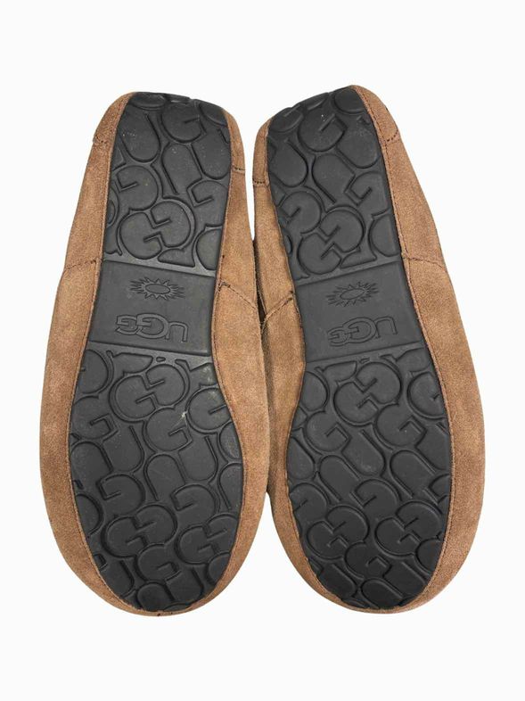 UGG CHESTNUT ASCOT SLIPPER SIZE 9