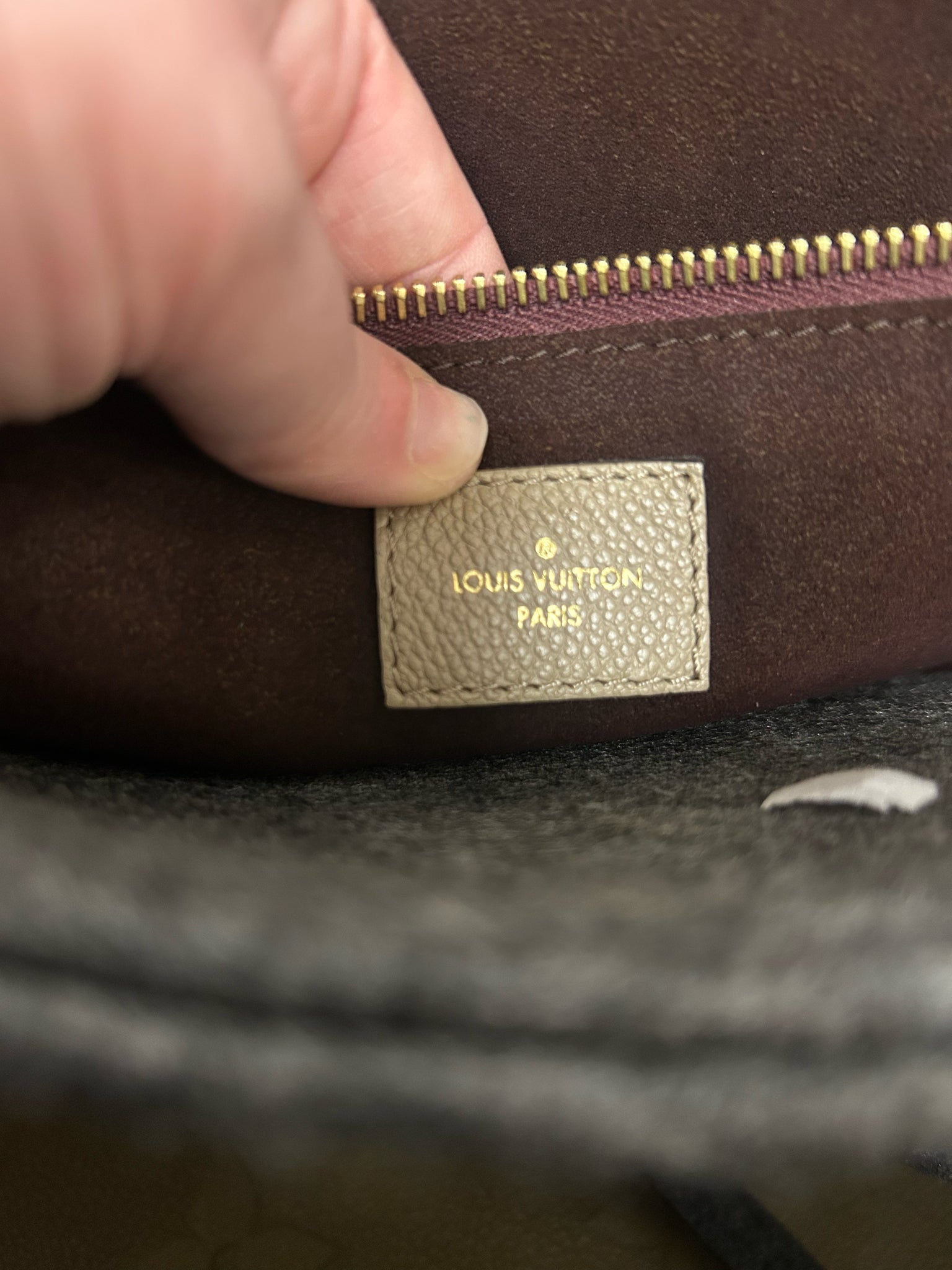 LOUIS VUITTON NEVERFULL MM TURTLEDOVE MONOGRAM EMPREINTE LEATHER WITH POUCH