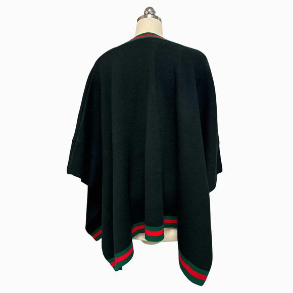 TUCKERNUCK CAMDEN SOFT KNIT BLACK PONCHO SIZE ONE SIZE