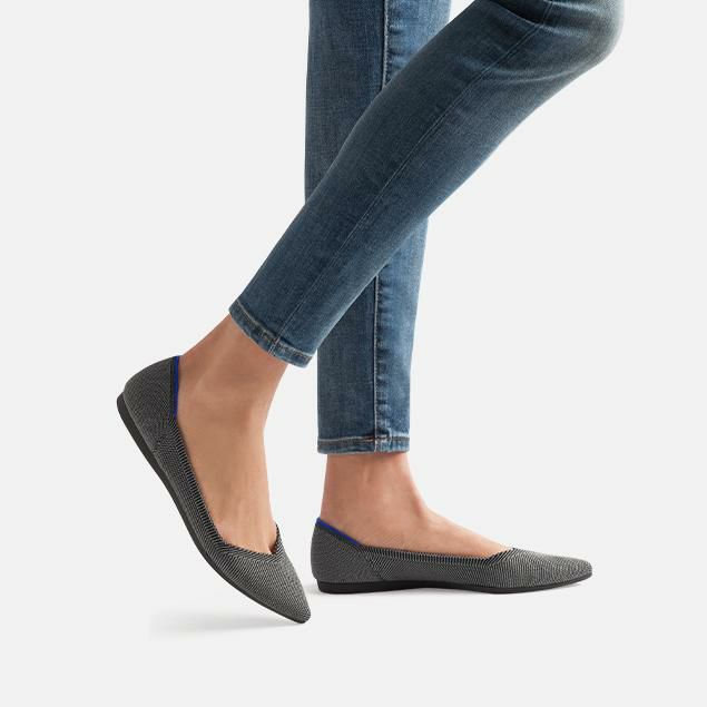 ROTHY'S GRAY POINTED TOE FLATS SIZE 10