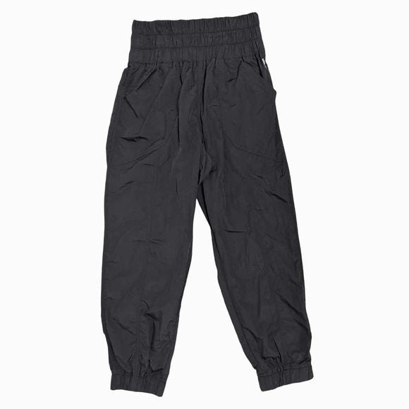FREE PEOPLE THE WAY HOME BLACK JOGGER SIZE  M