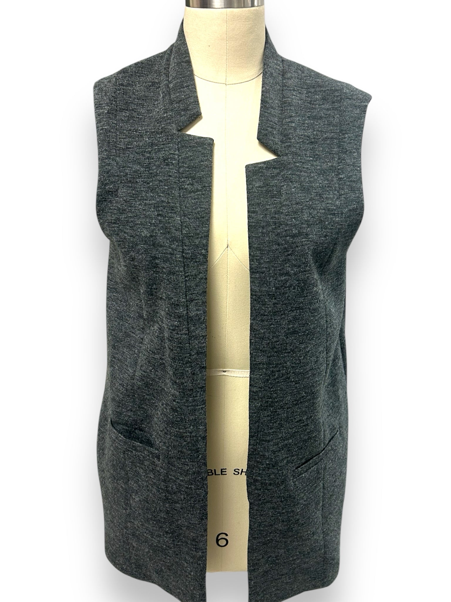 CLUB MONACO GRAY BLACK SLEEVELESS NOTCHED OPEN VEST SIZE MEDIUM