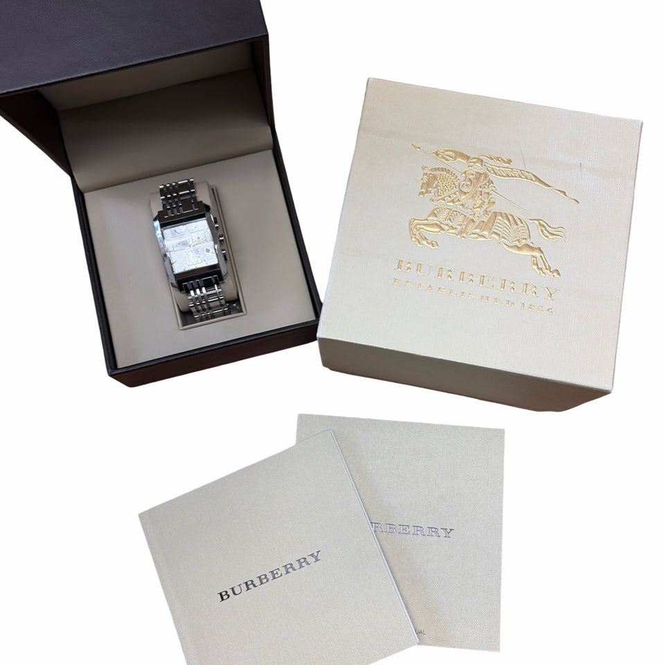 BURBERRY BU1560 CHRONOGRAPH QUARTZ WATCH - NEW BATTERY, LINKS, BOOKLETS, BOX