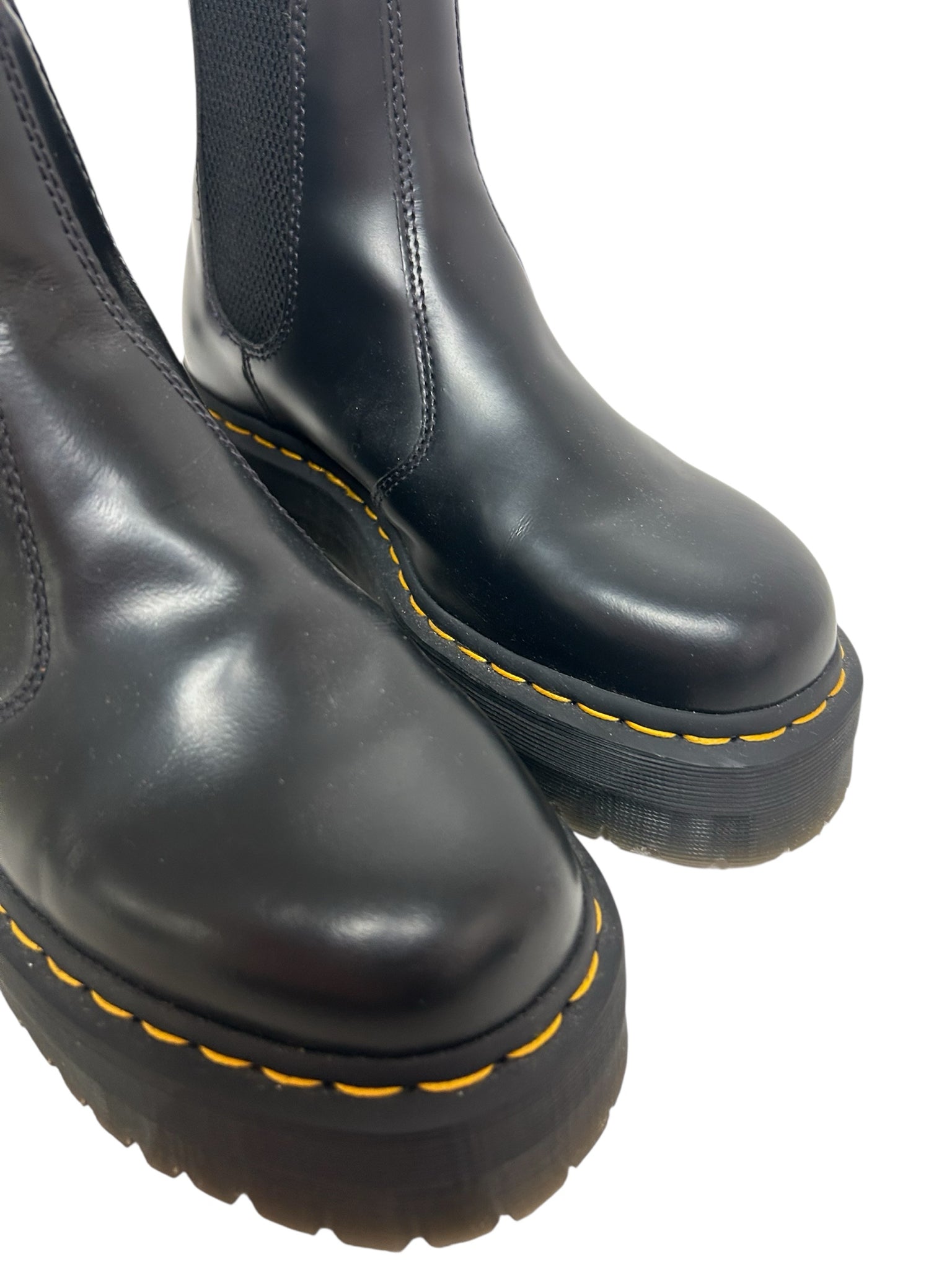 DR MARTENS 2976 SMOOTH LEATHER QUAD CHELSEA PLATFORM BOOTS SIZE 9