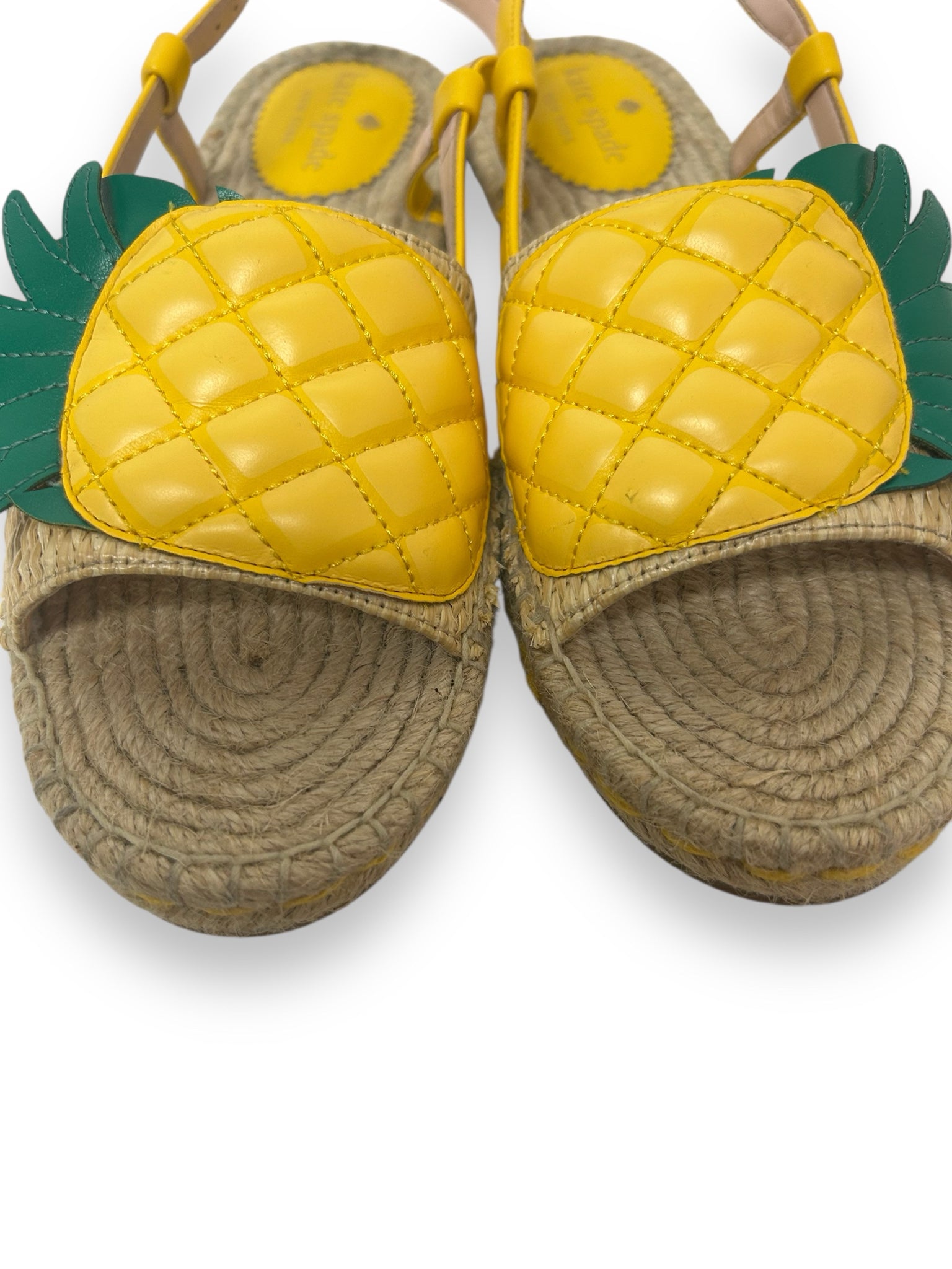 KATE SPADE TROPICAL PINEAPPLE LEATHER SANDAL SIZE 7.5