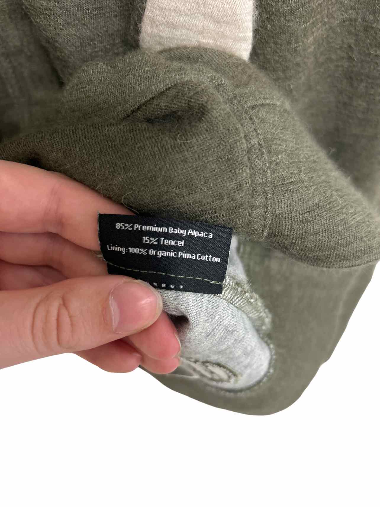 PAKA BREATHE ALPACA BLEND HOODIE SIZE: XL