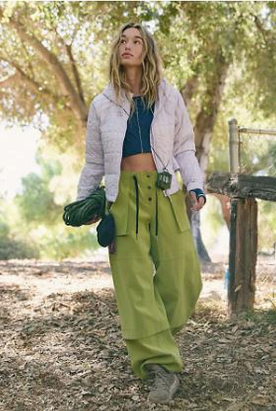 FREE PEOPLE MOVEMENT PARADOX LIME GREEN SLOUCHY PANTS SIZE SMALL