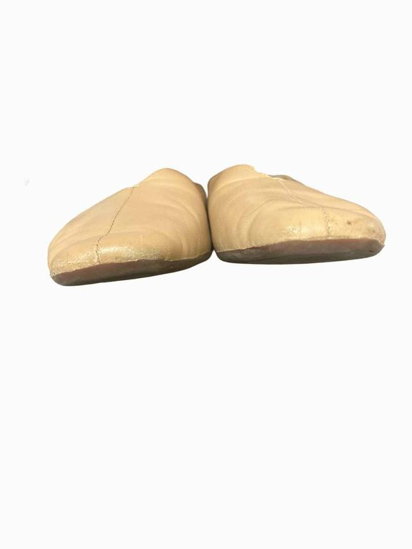 VINCE ORDELL LEATHER SLIP ON FLAT CREAM 10