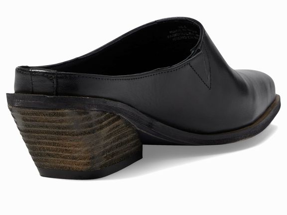 【関税＆送料込み】ChloAC Mae Flat Mules Amazon.com | Free People Mazie Moc Toe Mule Black Leather EU