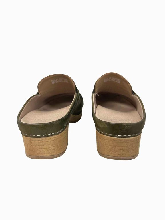 DANSKO  BEL OILED LOAFER CLOG SIZE: 8