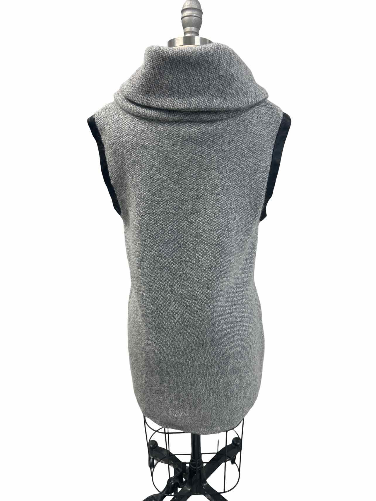 SHUI CHEN WOOL/CASHMERE LEATHER TRIM SLEEVELESS COWL NECK SIZE: L