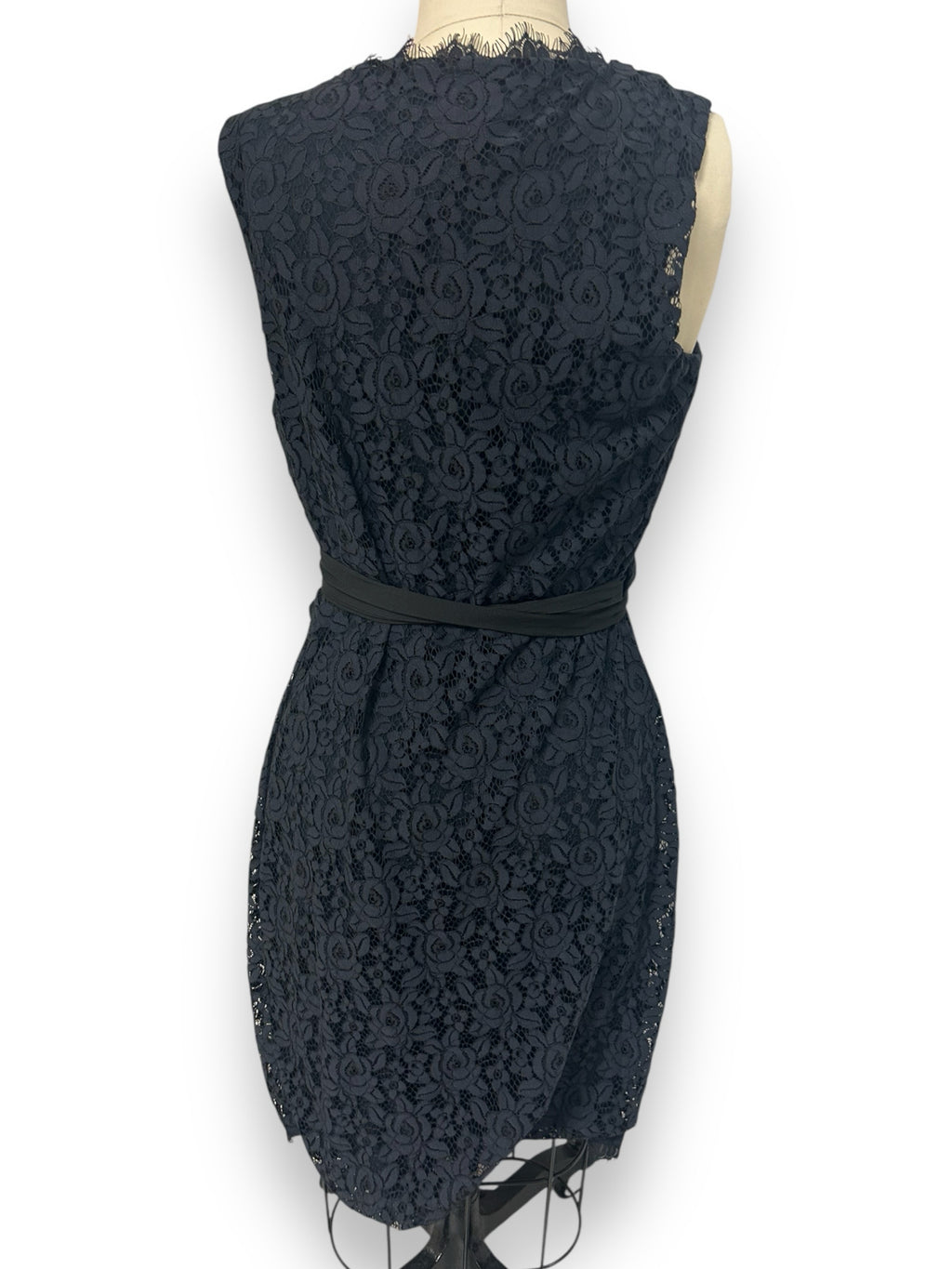 DVF JULIANNA BLACK LACE SLEEVELESS WRAP DRESS SIZE 8