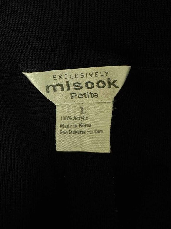 MISOOK NAVY KNIT PANTS SIZE L