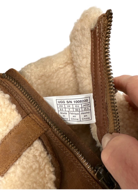 UGG BLAYRE II CUFFED SHERPA BOOT 8.5