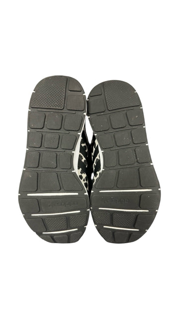 ADIDAS SWIFT RUN LEOPARD PRINT SNEAKER SIZE 10