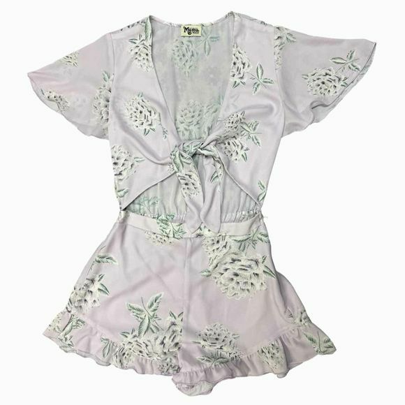 MUMU FLORAL FRONT TWIST LAVENDER ROMPER SIZE M