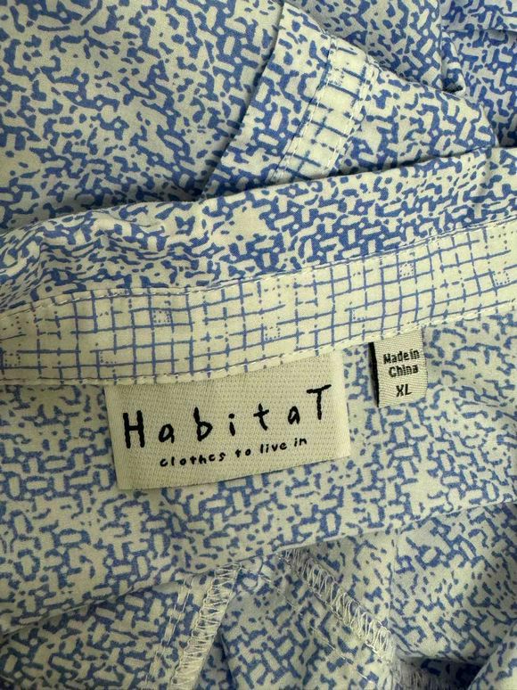 HABITAT ESCAPE PRINT BUTTON DOWN COLLARED BLUE/WHITE TUNIC SIZE XL