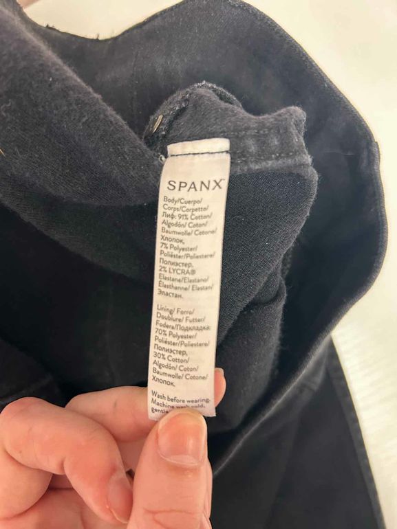 SPANX BLACK DENIM SKINNY SIZE: 2X P