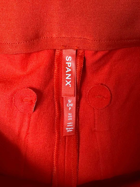 SPANX NWT! ON THE GO KICK FLARE RED PANT SIZE  SMALL TALL