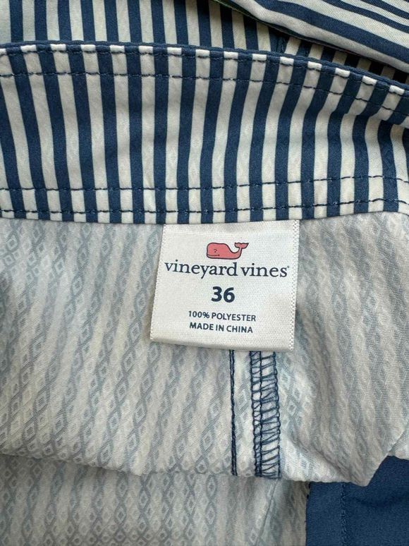 VINEYARD VINES SWIM BLUE SHORTS SIZE 36