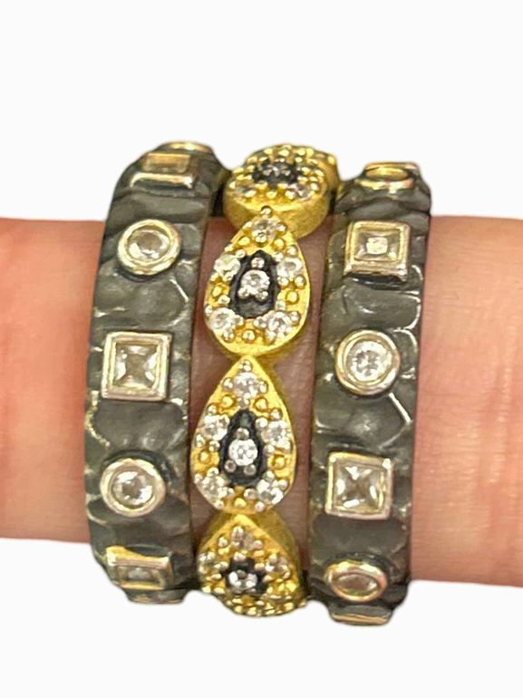 FREIDA ROTHMAN 14K GOLD & RHODIUM PLATED CZ STACK OF RINGS SIZE: 8