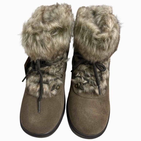 BEARPAW NWOB! SERENITY BOOT IN SEAL BROWN SIZE 8