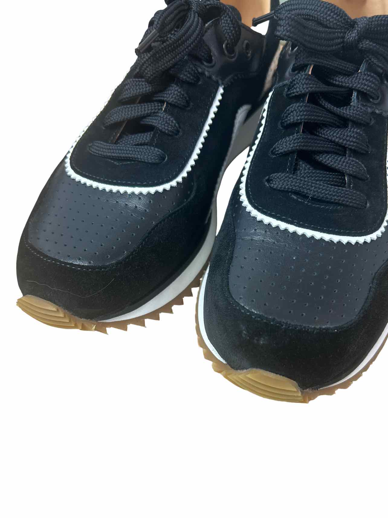 ANGELA SCOTT THE REMI BLACK LEATHER AND BROGUE SNEAKER SIZE: 40